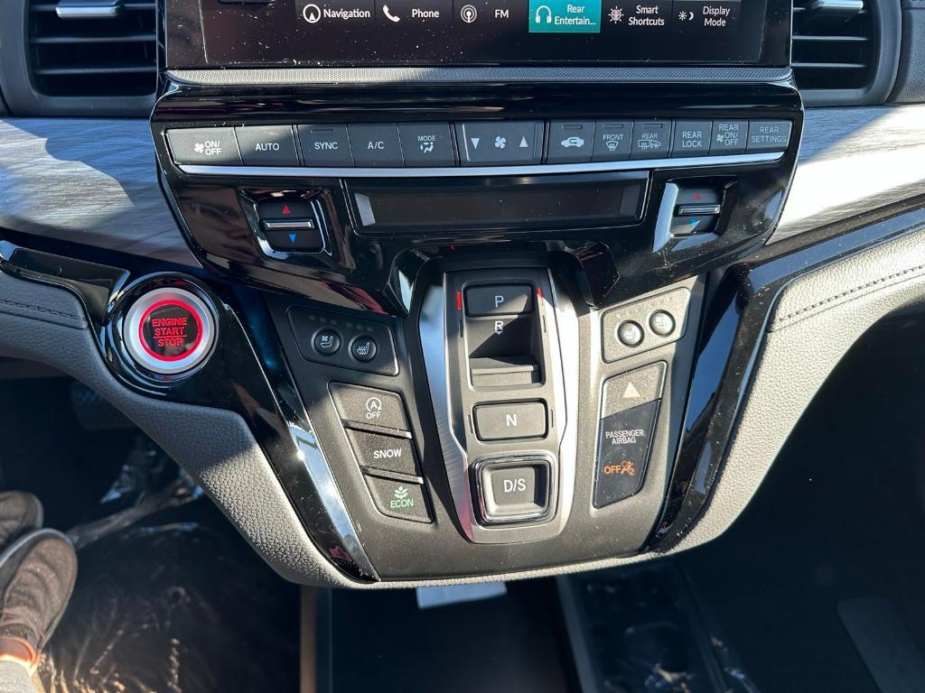 new 2026 Honda Odyssey car, priced at $54,010