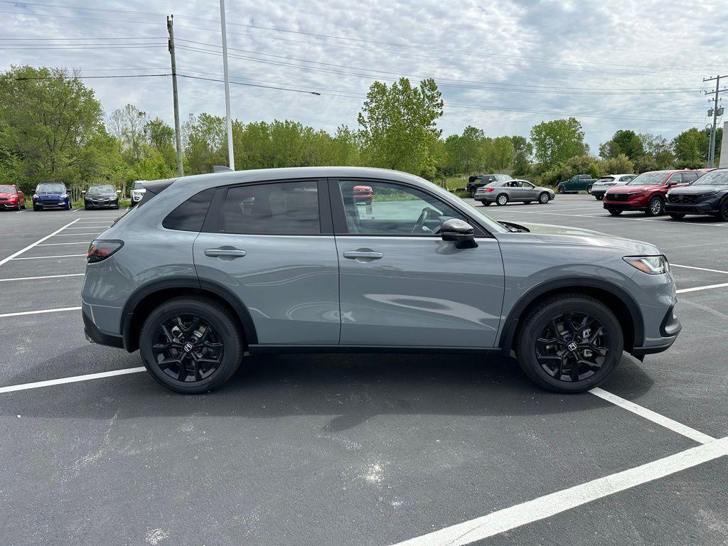new 2025 Honda HR-V car, priced at $30,850