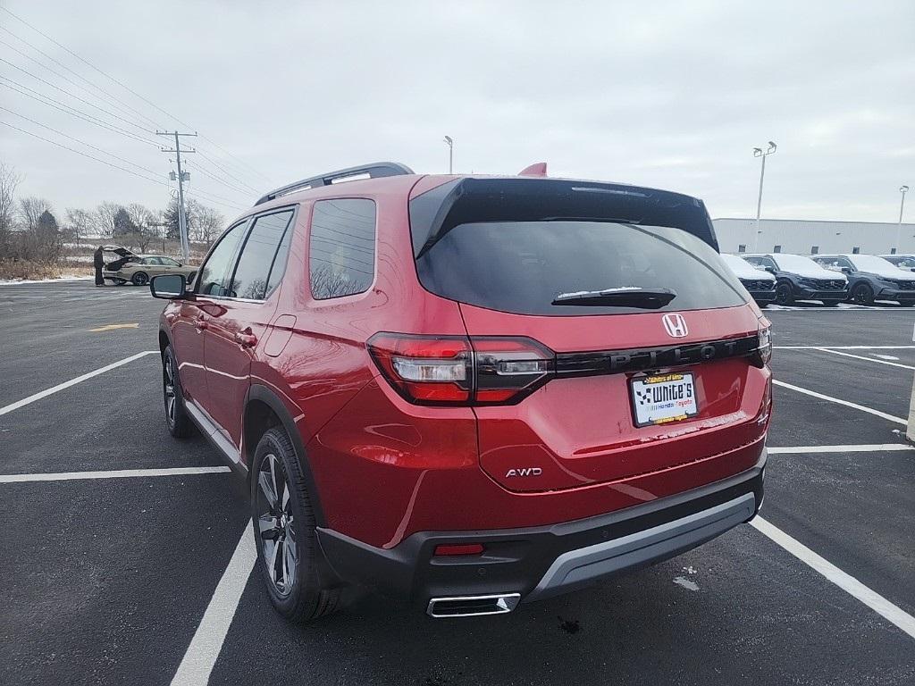 new 2025 Honda Pilot car, priced at $51,450