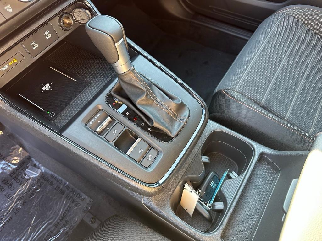 new 2026 Honda CR-V Hybrid car, priced at $39,035