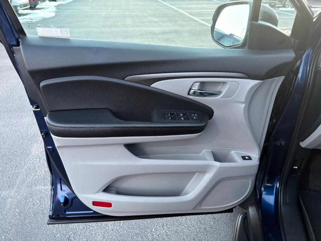 used 2019 Honda Pilot car, priced at $14,900