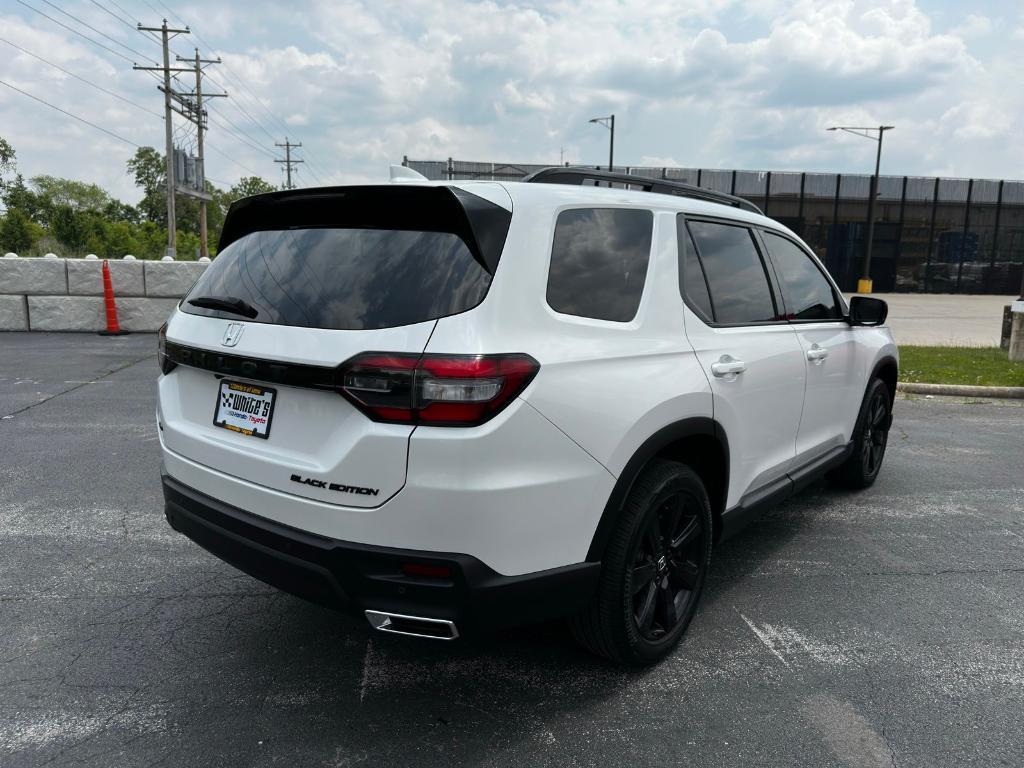 used 2025 Honda Pilot car, priced at $51,900