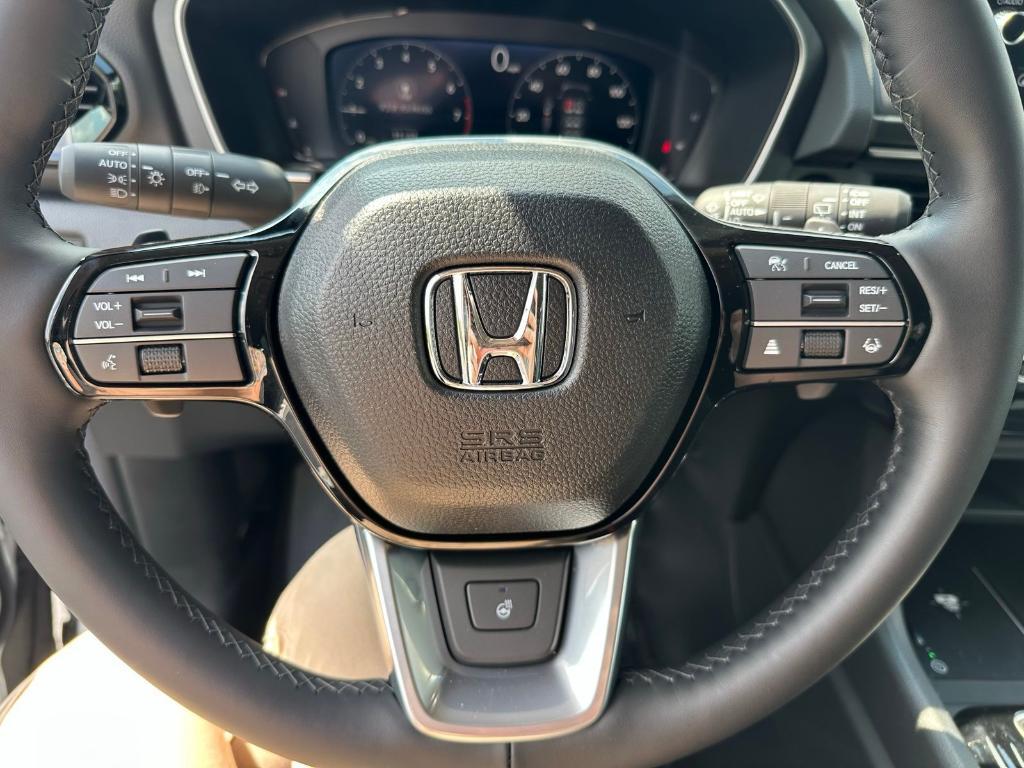 new 2025 Honda Pilot car, priced at $55,715