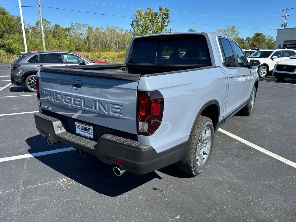 new 2025 Honda Ridgeline car, priced at $44,885