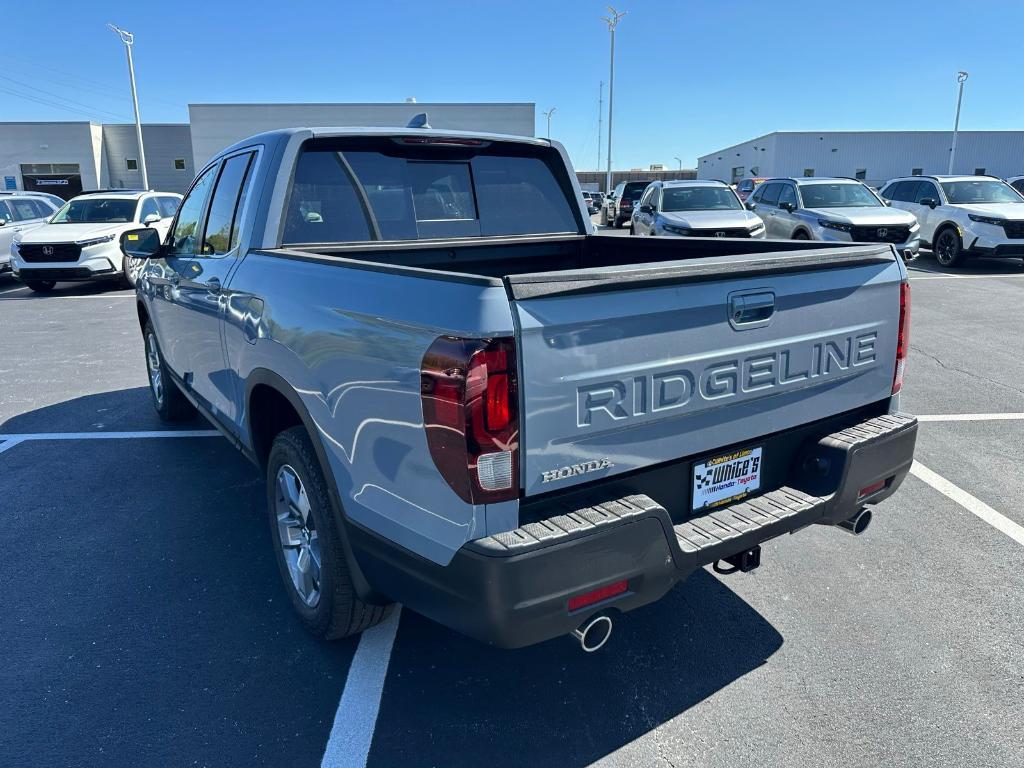 new 2025 Honda Ridgeline car, priced at $44,885