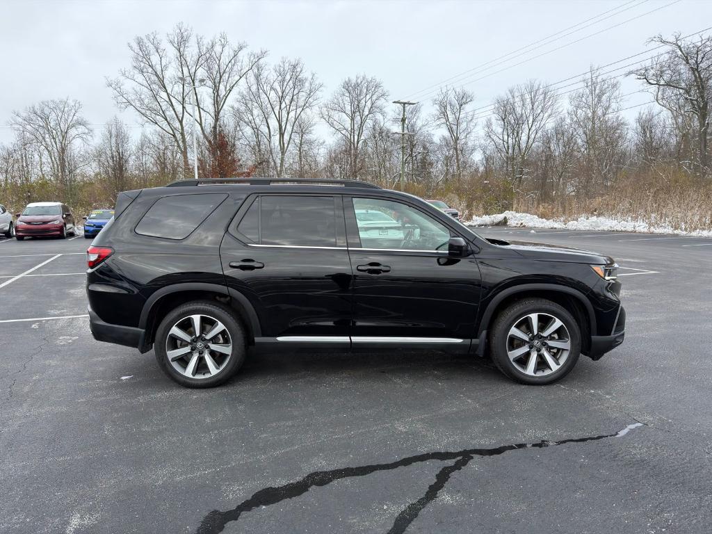 used 2023 Honda Pilot car, priced at $42,400
