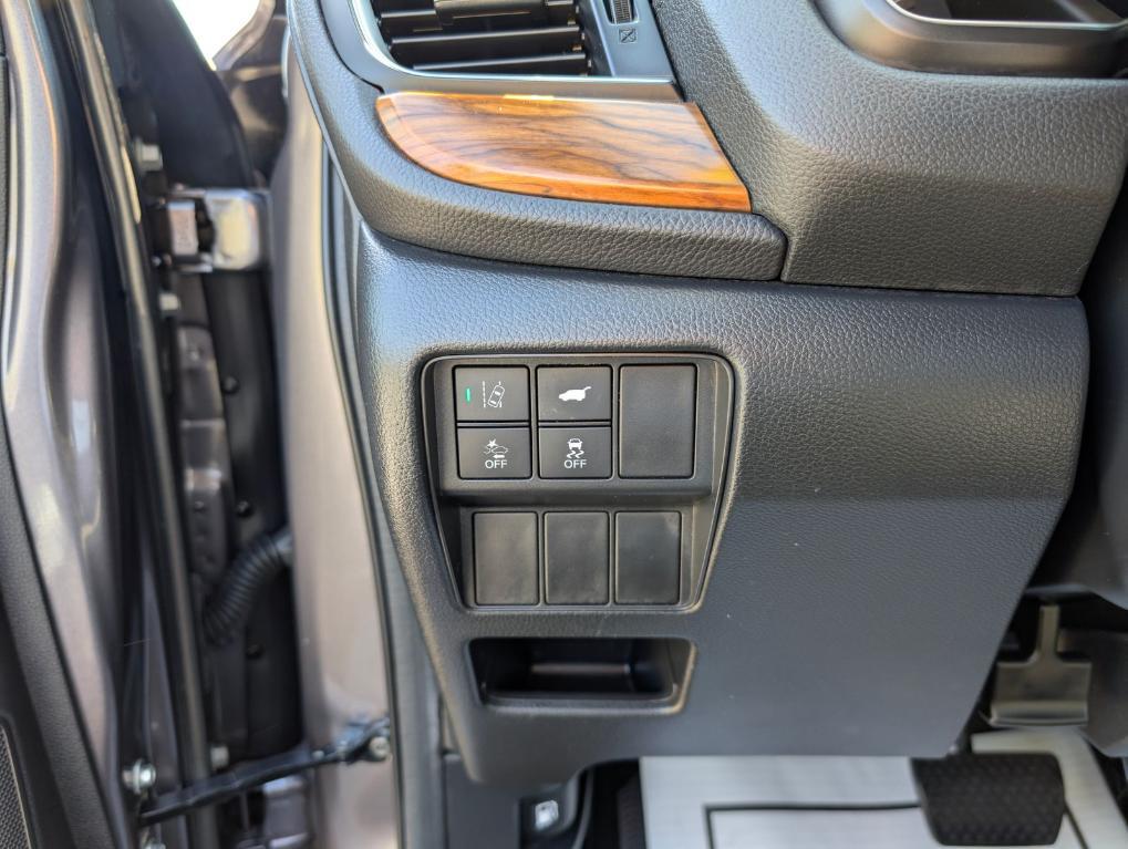 used 2019 Honda CR-V car, priced at $22,800