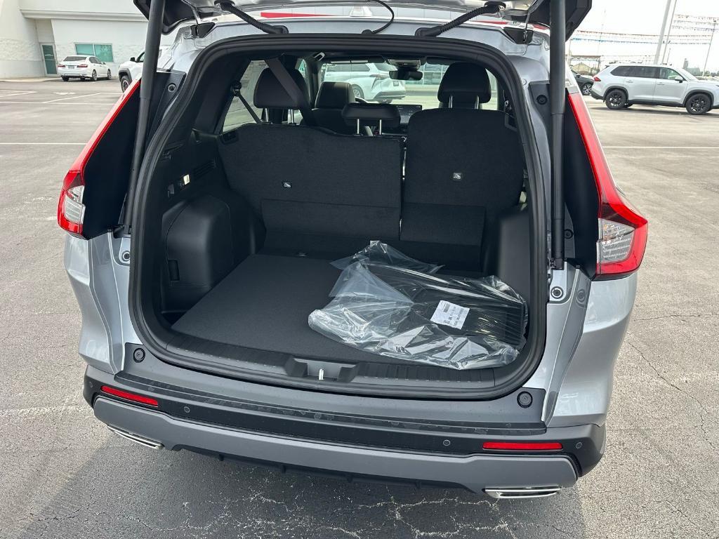 new 2026 Honda CR-V Hybrid car, priced at $41,675