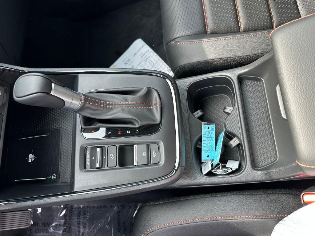 new 2026 Honda CR-V Hybrid car, priced at $41,675