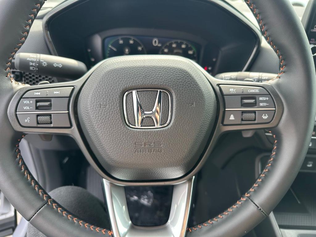 new 2026 Honda CR-V Hybrid car, priced at $41,675