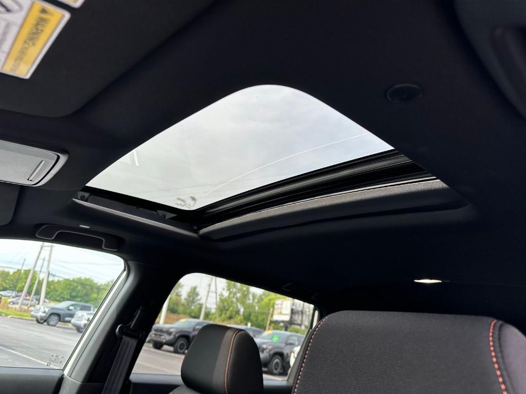 new 2026 Honda CR-V Hybrid car, priced at $39,035