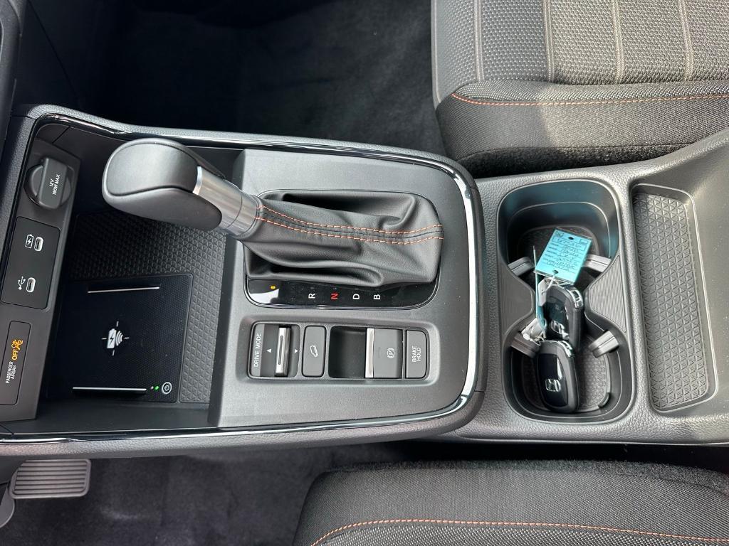 new 2026 Honda CR-V Hybrid car, priced at $39,035