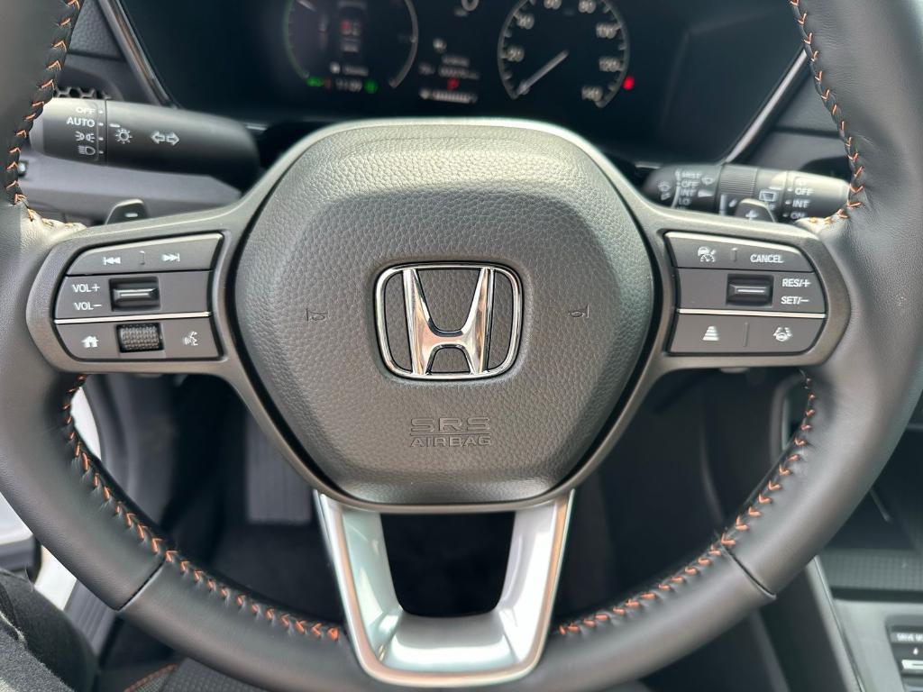 new 2026 Honda CR-V Hybrid car, priced at $39,035