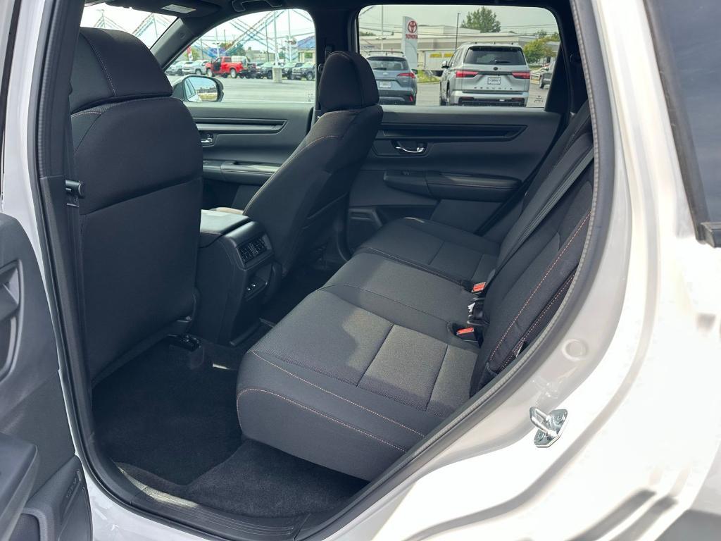 new 2026 Honda CR-V Hybrid car, priced at $39,035