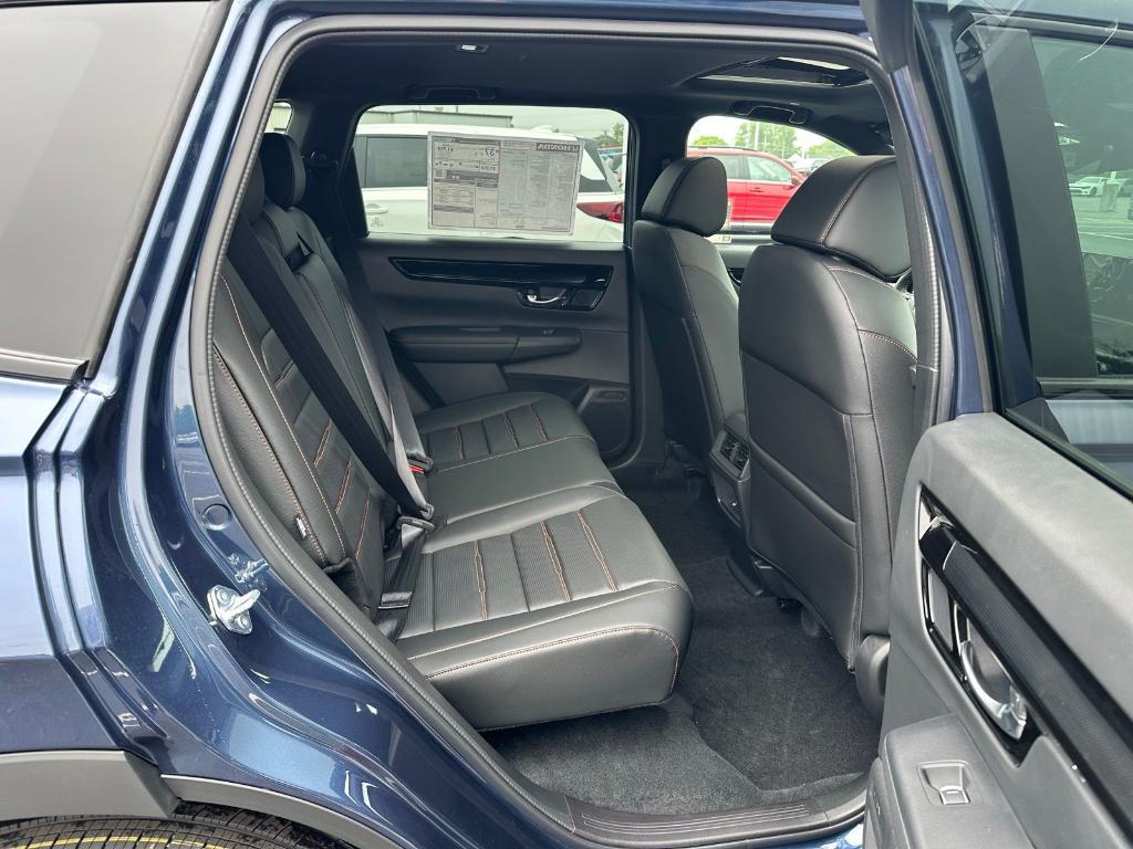 new 2026 Honda CR-V Hybrid car, priced at $43,645