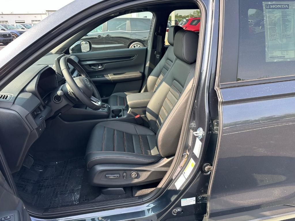 new 2026 Honda CR-V Hybrid car, priced at $41,620