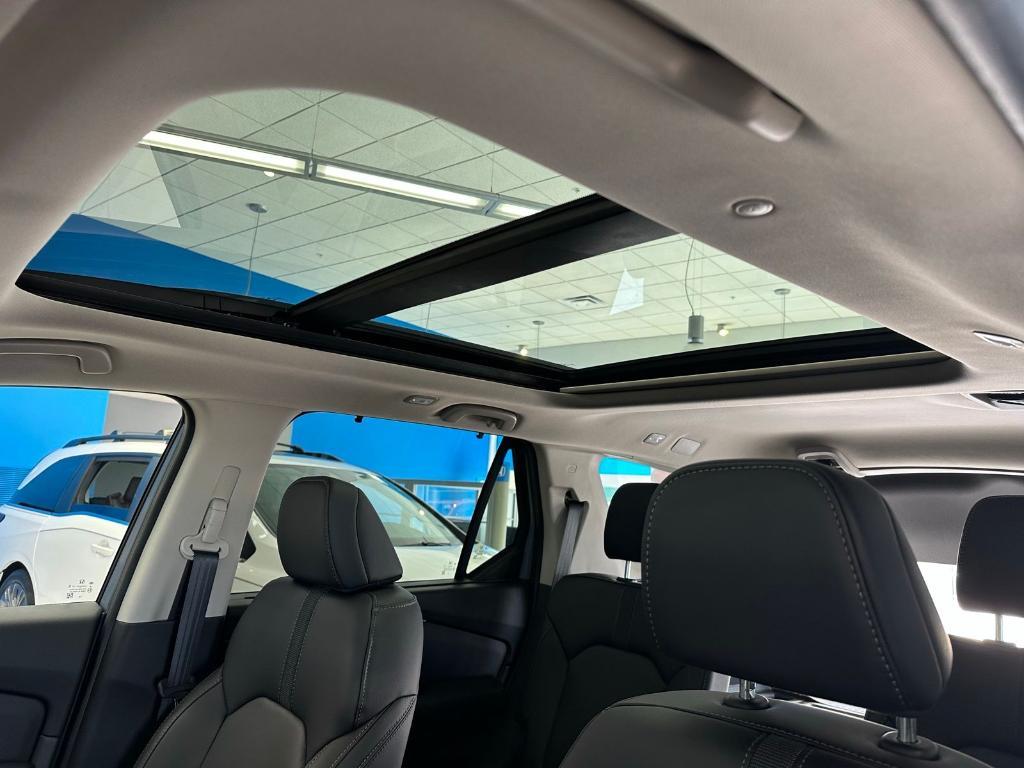 new 2025 Honda Pilot car, priced at $51,505