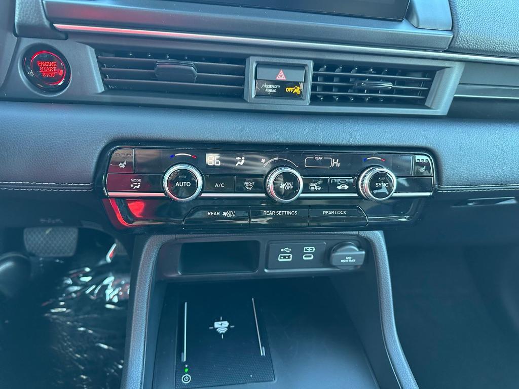 new 2025 Honda Pilot car, priced at $53,450