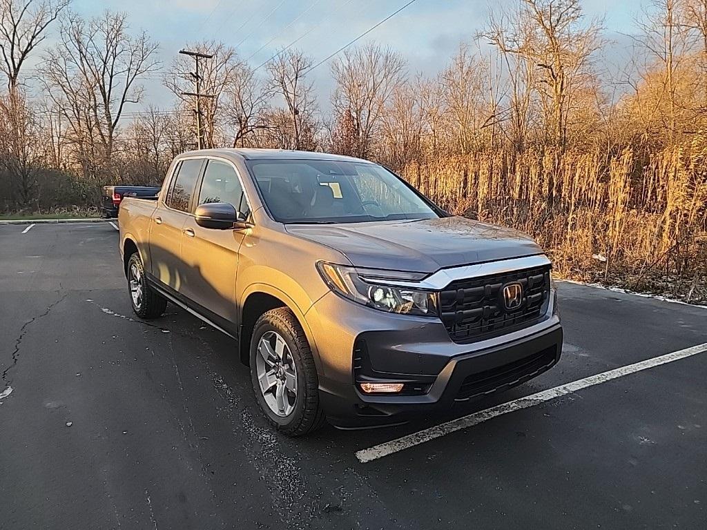 new 2025 Honda Ridgeline car, priced at $43,625