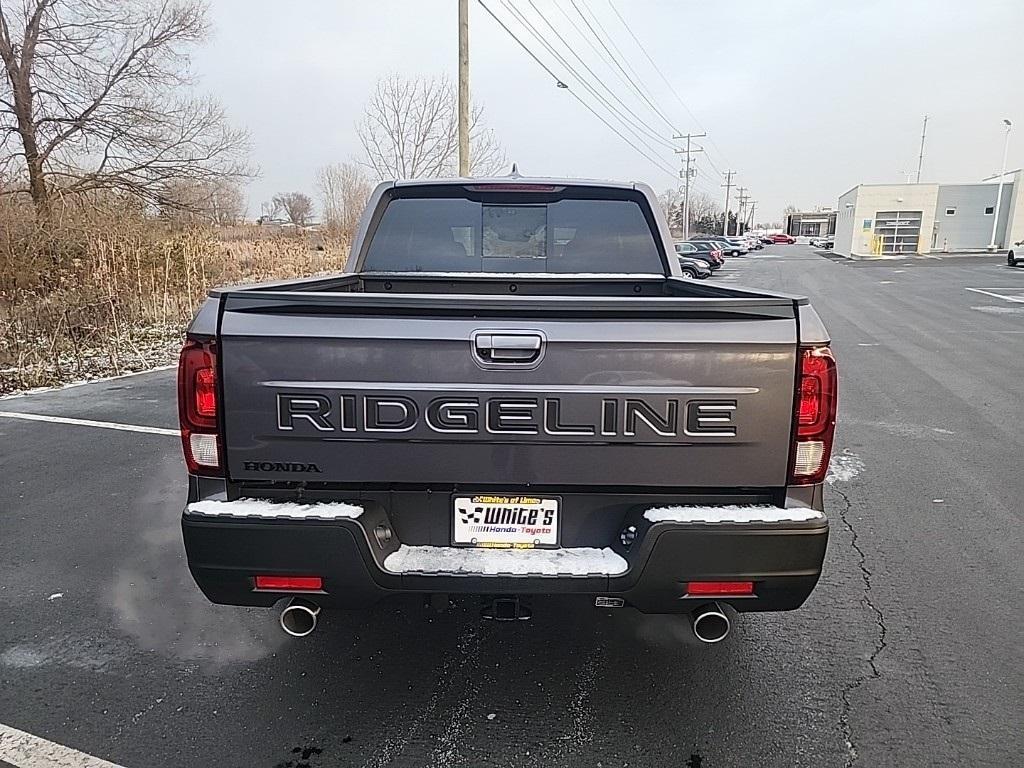 new 2025 Honda Ridgeline car, priced at $43,625