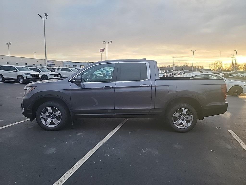 new 2025 Honda Ridgeline car, priced at $43,625