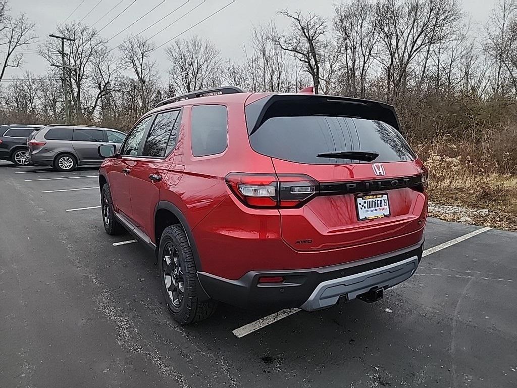 new 2025 Honda Pilot car, priced at $52,035