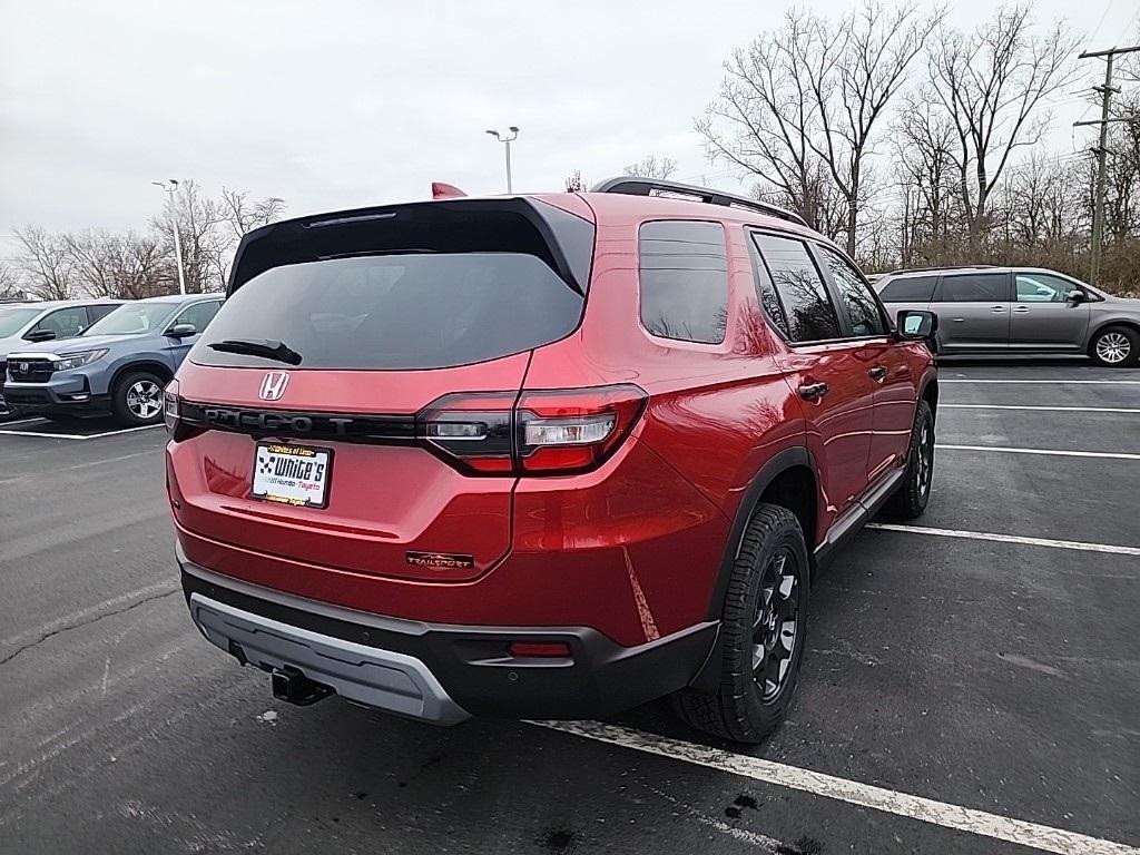 new 2025 Honda Pilot car, priced at $52,035