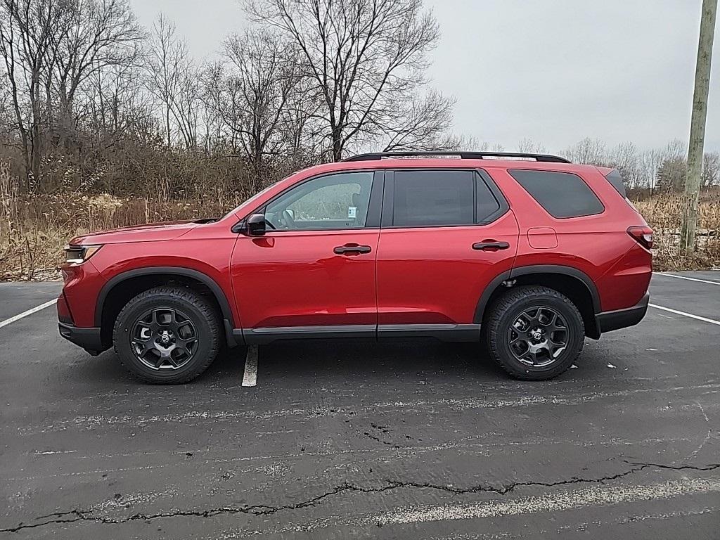 new 2025 Honda Pilot car, priced at $52,035