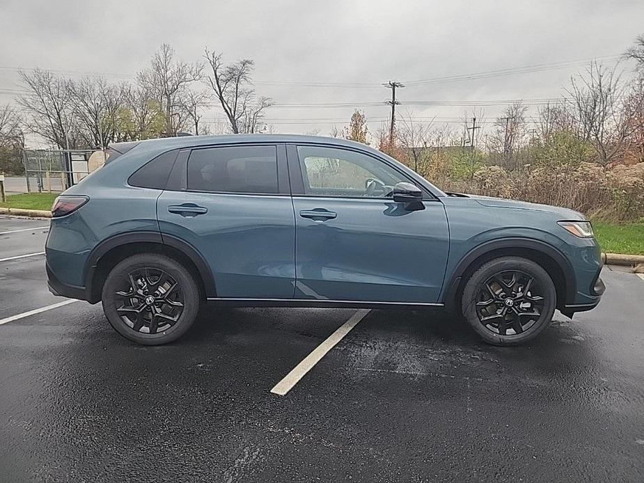 new 2025 Honda HR-V car, priced at $30,805