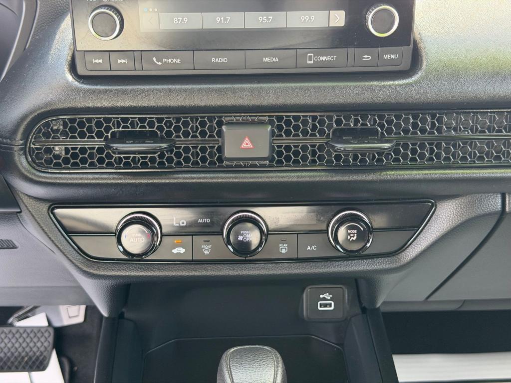 used 2025 Honda HR-V car, priced at $25,900