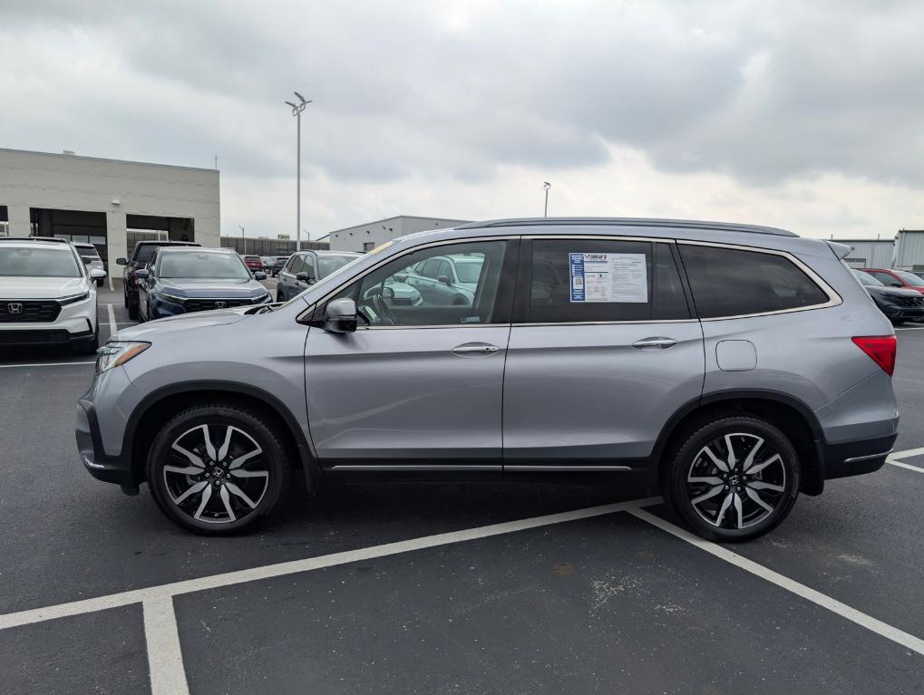 used 2021 Honda Pilot car, priced at $27,700