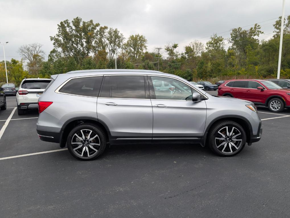 used 2021 Honda Pilot car, priced at $27,700