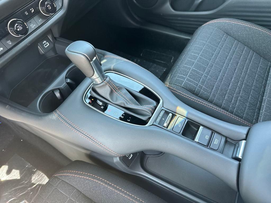 new 2025 Honda HR-V car, priced at $30,850