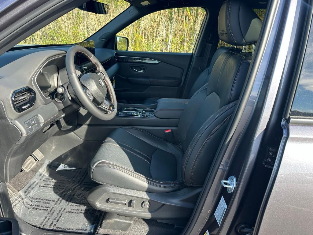 new 2026 Honda Passport car, priced at $56,295