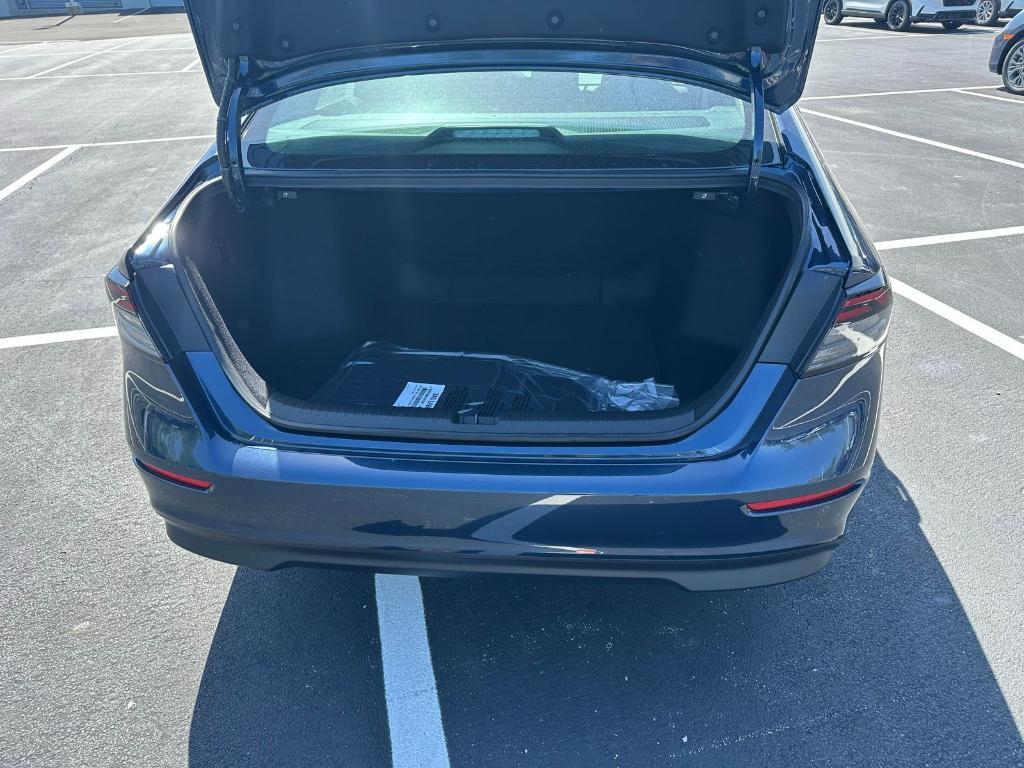 new 2025 Honda Accord car, priced at $31,755