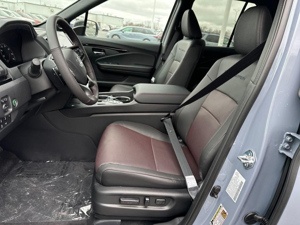 new 2025 Honda Ridgeline car, priced at $49,155