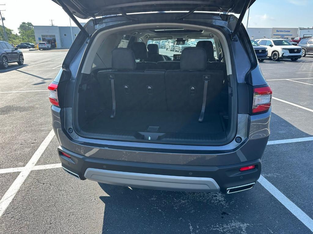 new 2025 Honda Pilot car, priced at $54,575