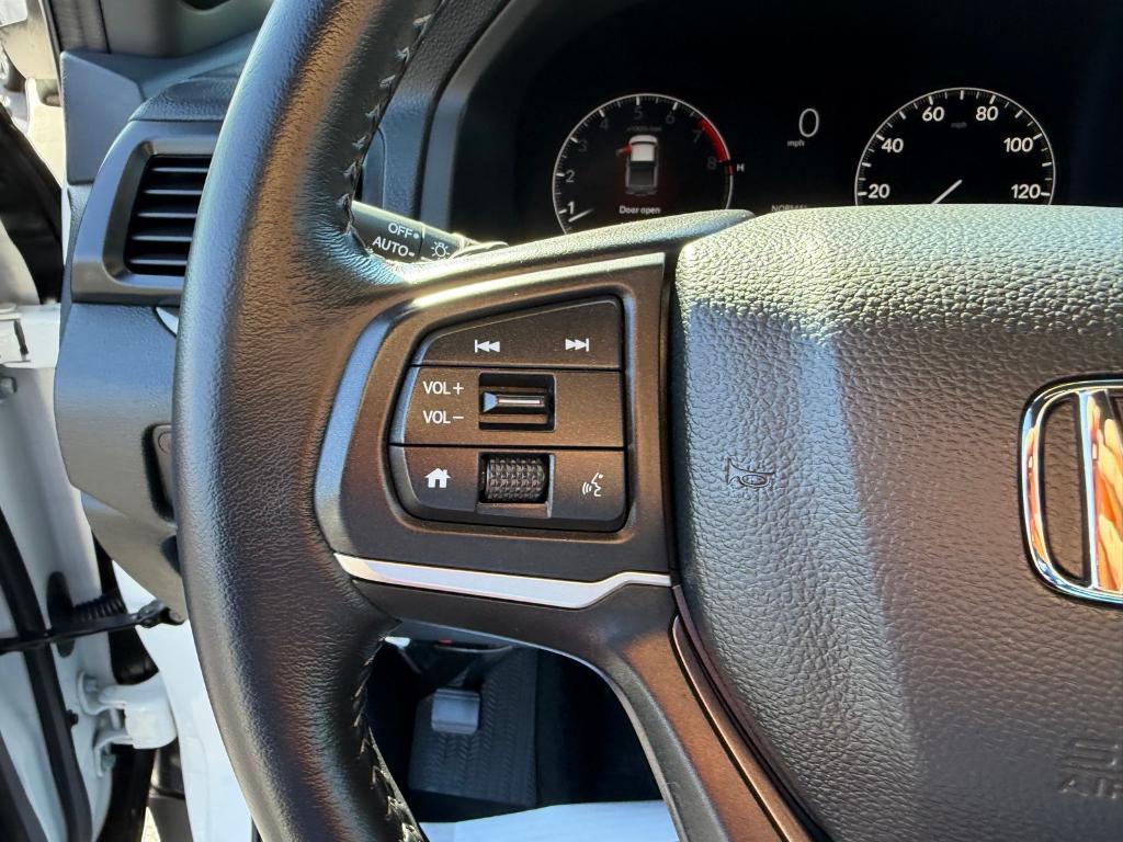 used 2025 Honda Ridgeline car, priced at $36,900