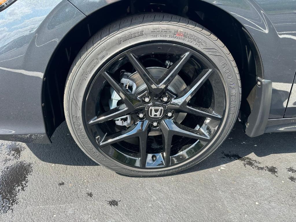 new 2026 Honda Civic Hybrid car, priced at $30,490