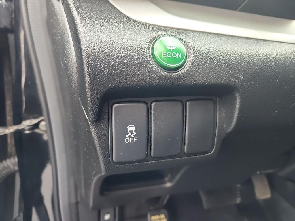 used 2013 Honda CR-V car, priced at $8,900