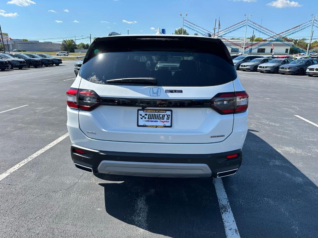 new 2025 Honda Pilot car, priced at $54,180