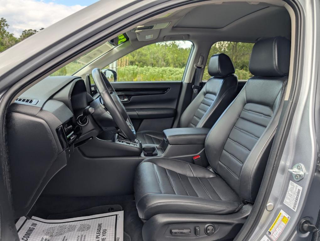 used 2023 Honda CR-V car, priced at $33,400