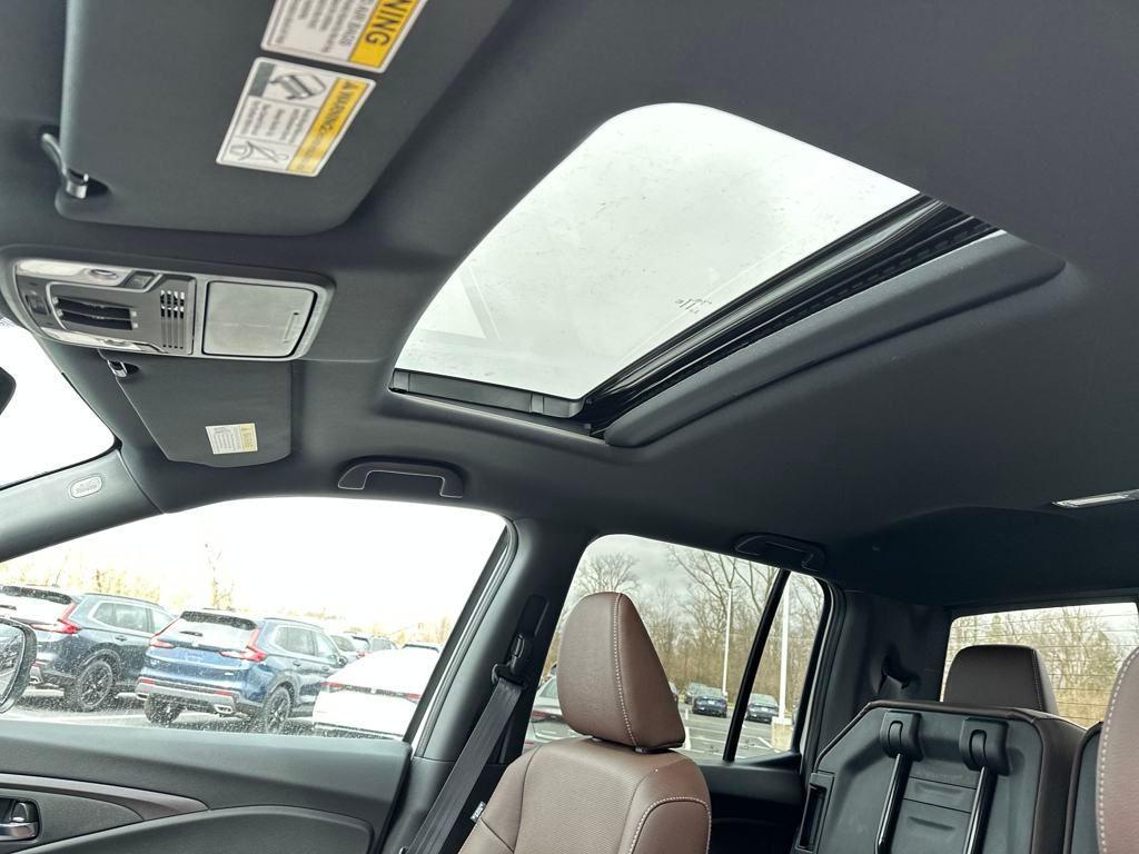 new 2025 Honda Ridgeline car, priced at $45,385