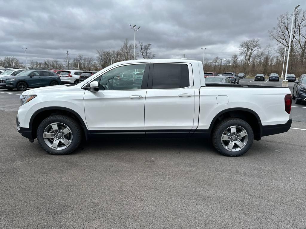 new 2025 Honda Ridgeline car, priced at $45,385