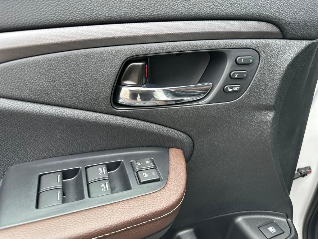 new 2025 Honda Ridgeline car, priced at $45,385