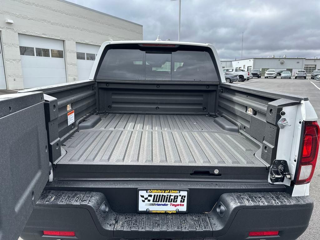 new 2025 Honda Ridgeline car, priced at $45,385