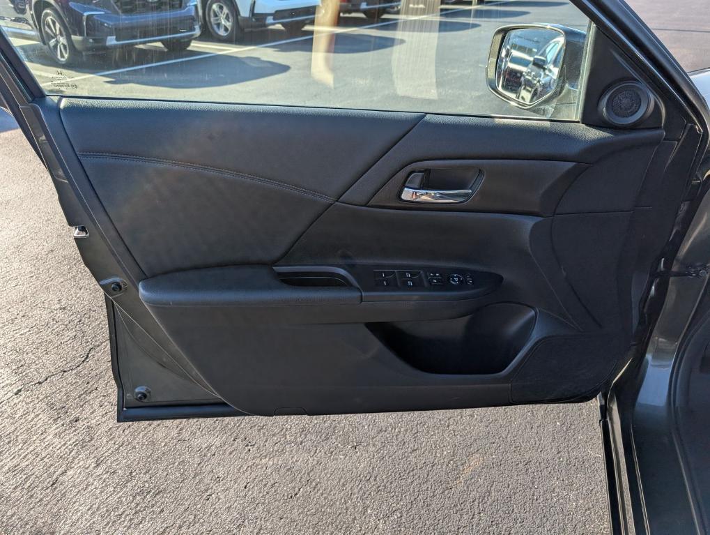 used 2015 Honda Accord car, priced at $11,800