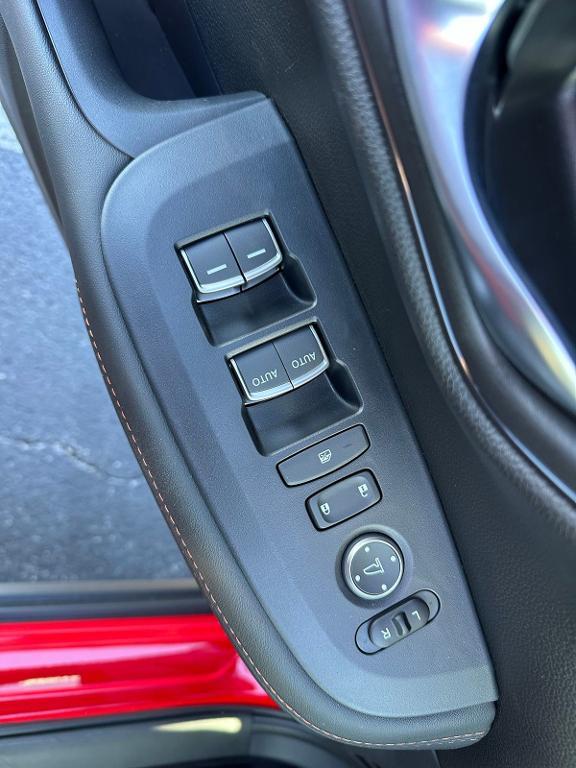 new 2026 Honda HR-V car, priced at $30,950