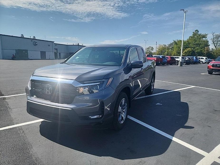 new 2025 Honda Ridgeline car, priced at $44,375