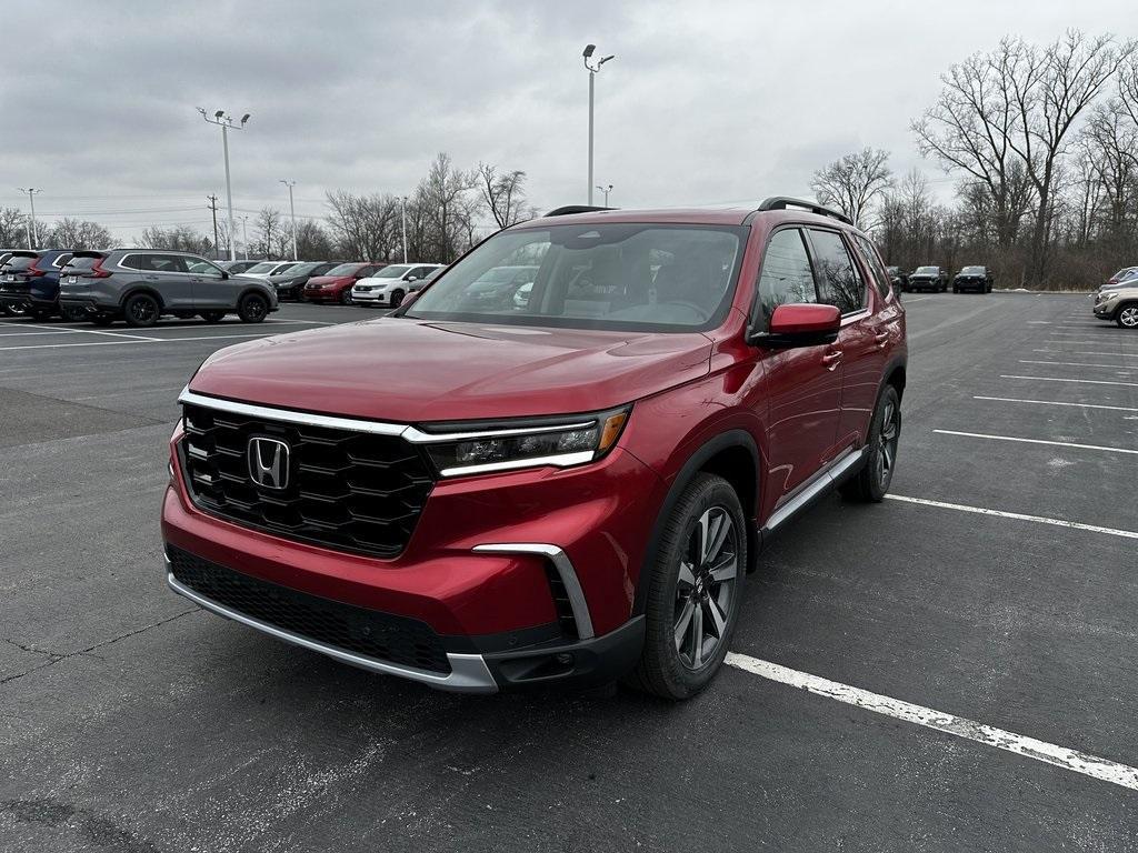 new 2025 Honda Pilot car, priced at $57,420